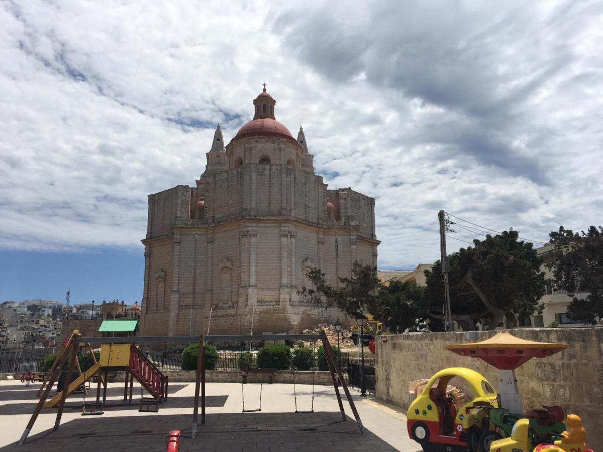 Apartament Penthouse "Maltese Scent" Mellieħa Zewnętrze zdjęcie